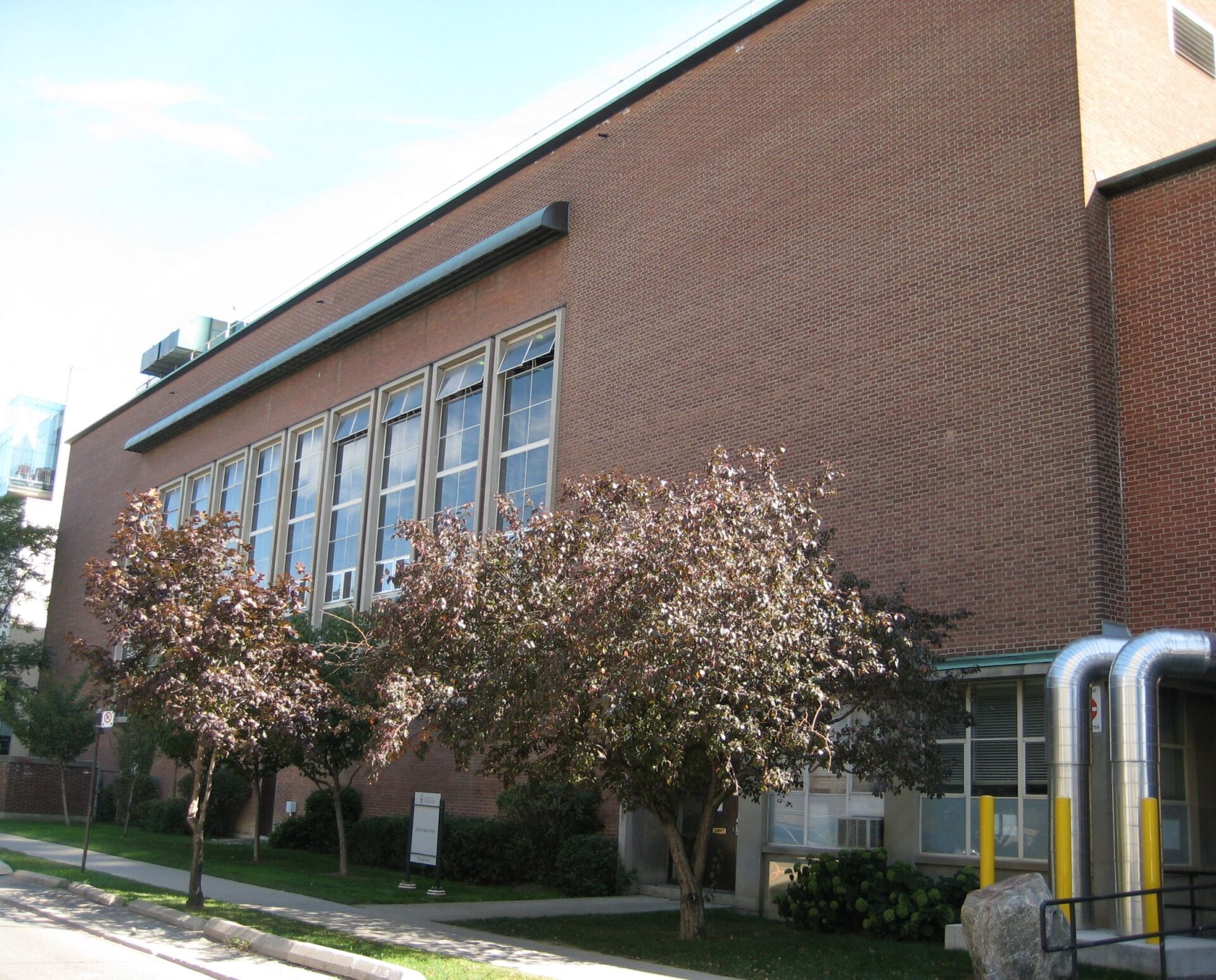 B&M project profile - Construction - University of Toronto Central Steam Plant
